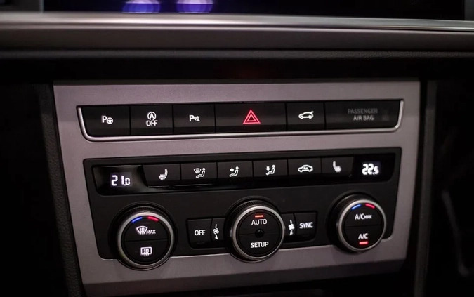 Seat Ateca cena 160800 przebieg: 12500, rok produkcji 2022 z Poznań małe 191